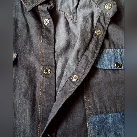 Unlisted By Kenneth Cole Two Tone Navy Blue Denim Shirt - Picture 5 of 10